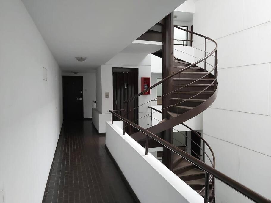 Depto Alem Dahl Apartamento